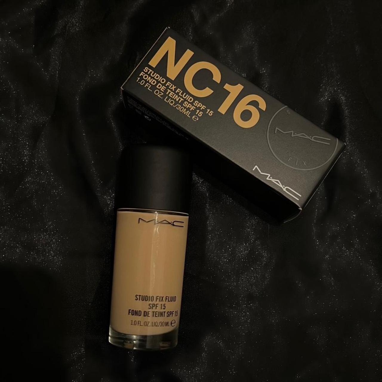 MAC Studio Fix Fluid SPF 15 24HR Matte Foundation – NC16 | 30ml / 1 fl oz | New