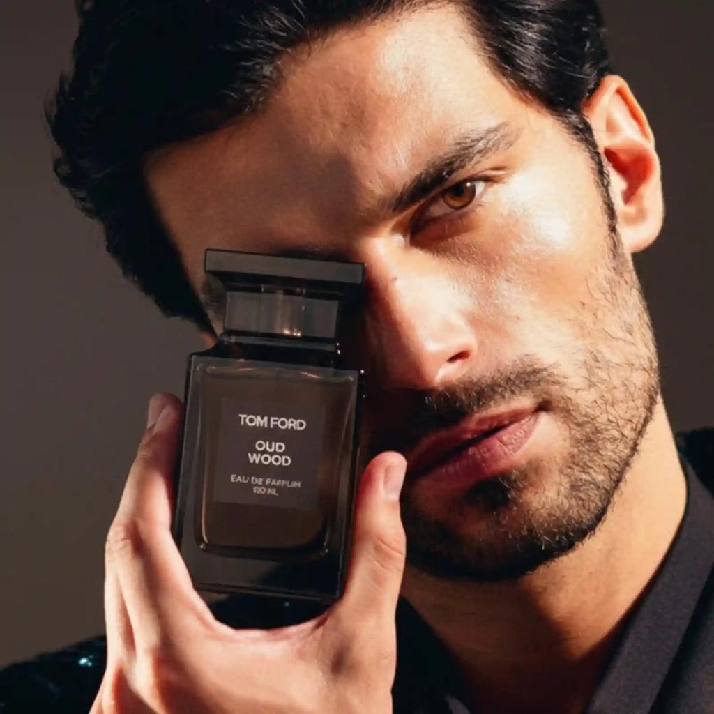 Tom Ford Oud Wood Eau De Parfum 1 oz / 30ml – Unisex Luxury Fragrance New Sealed in Box